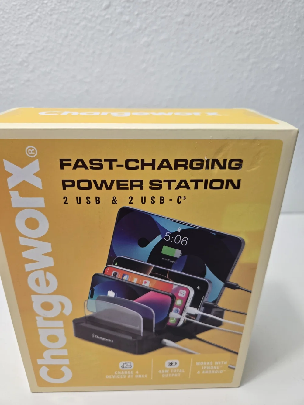 Chargeworx Fast-Charging Power Station - Yellow